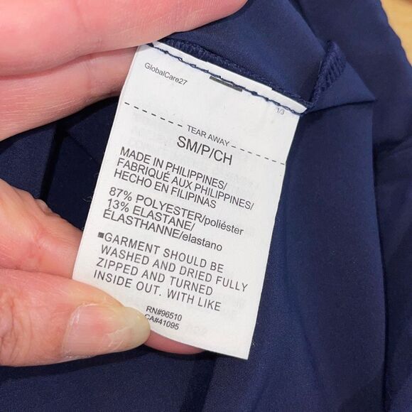 Under Armour Womens Two-tone Colorblock Full Zip Hooded Jacket Blue Small NWT‎ - Picture 8 of 11